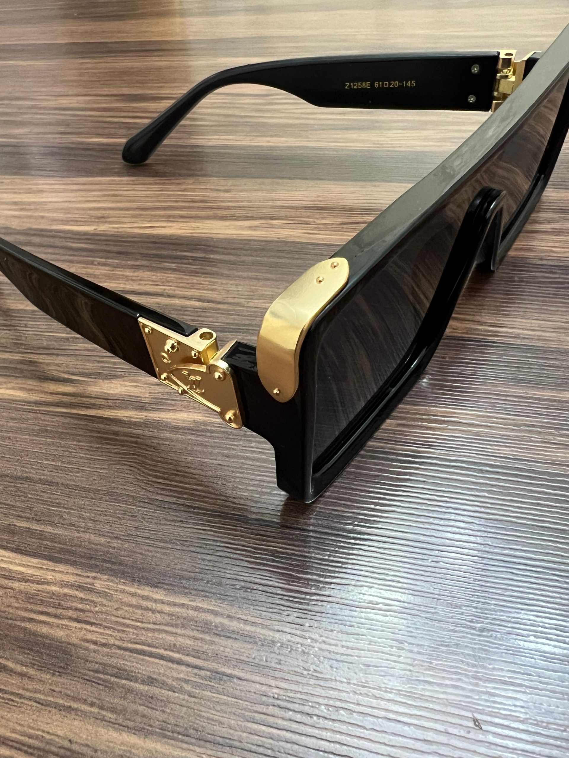 عینک آفتابی لاکچری LOUIS VUITTON