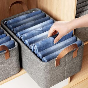 باکس پوشاک استند دار